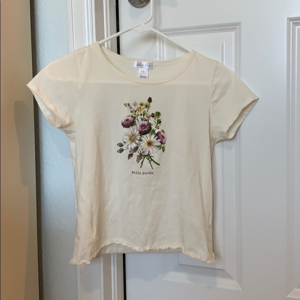 Cropped soft cotton shirt with flower design